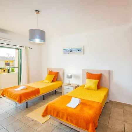 Villa Sequeira - Private Pool - Free Wifi - By Bedzy *