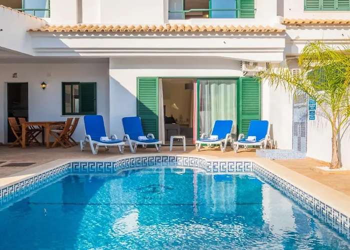 Villa Sequeira - Private Pool - Free Wifi - By Bedzy