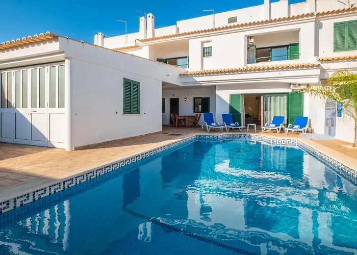 Villa Sequeira - Private Pool - Free Wifi - By Bedzy Albufeira