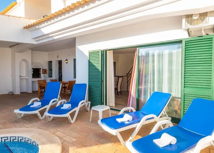 Villa Sequeira - Private Pool - Free Wifi - By Bedzy Albufeira