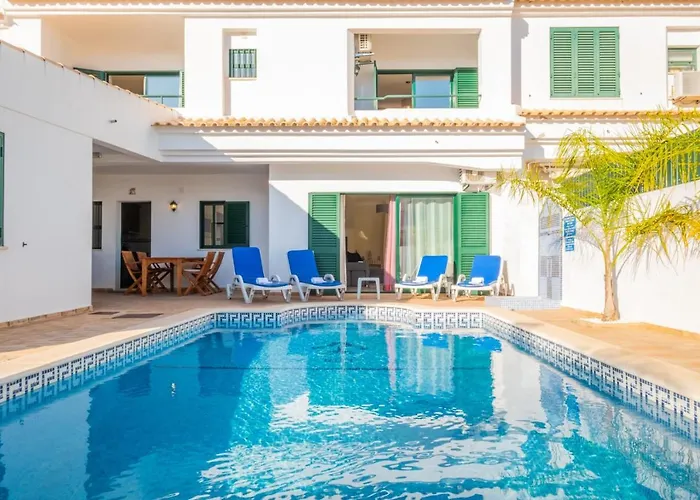 빌라 Sequeira - Private Pool - Free Wifi - By Bedzy