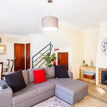 Villa Sequeira - Private Pool - Free Wifi - By Bedzy Albufeira